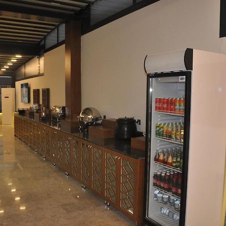 Golaz Suit Otel Анкара Екстериор снимка