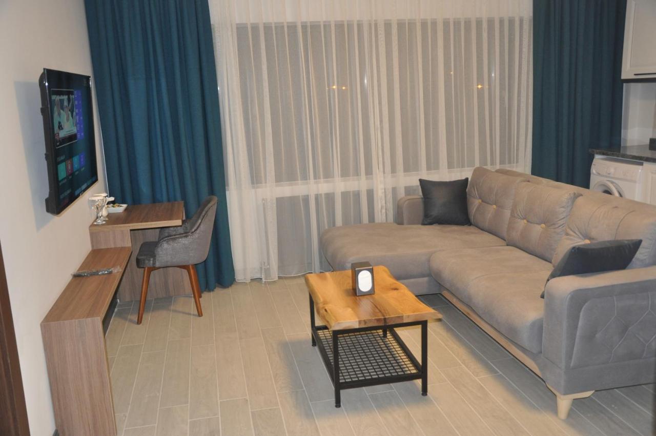 Golaz Suit Otel Анкара Екстериор снимка